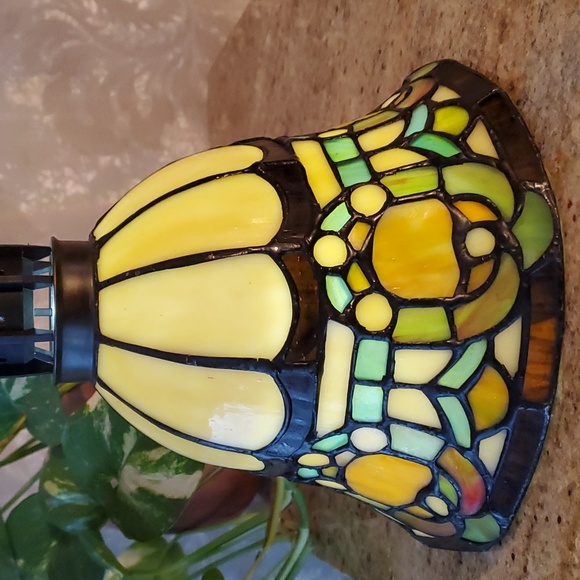 Tiffany style lampshade - Picture 9 of 14